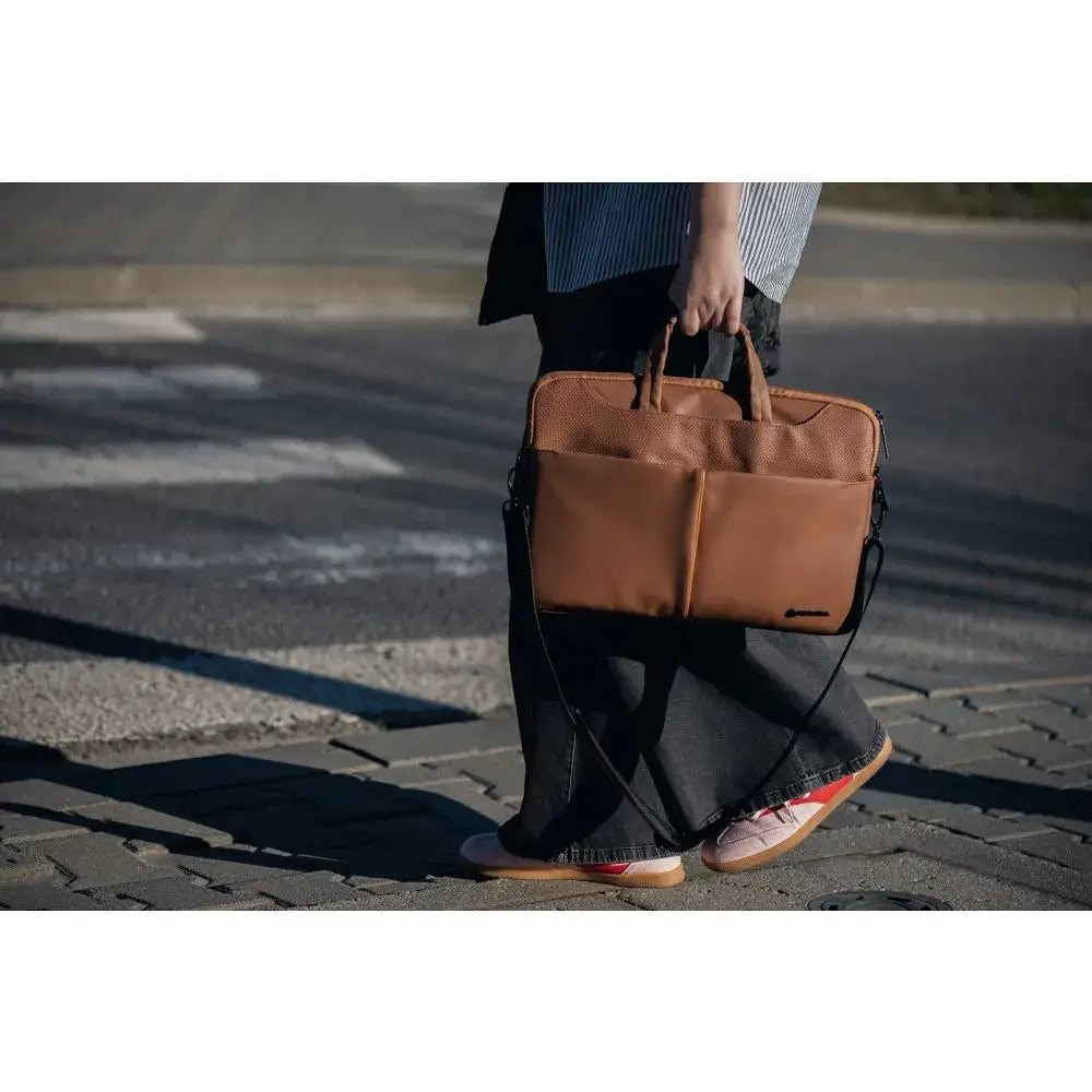 Geantă FORCELL F-PROTECT URBAN STYLE pentru laptop 15,6" Maro - Lilo Trend S.R.L.